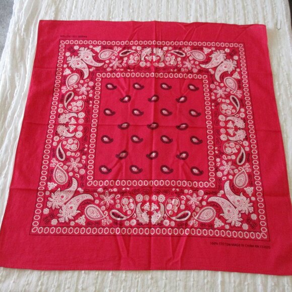 Set of 3 vintage 1990s cotton bandanas - Picture 2 of 7